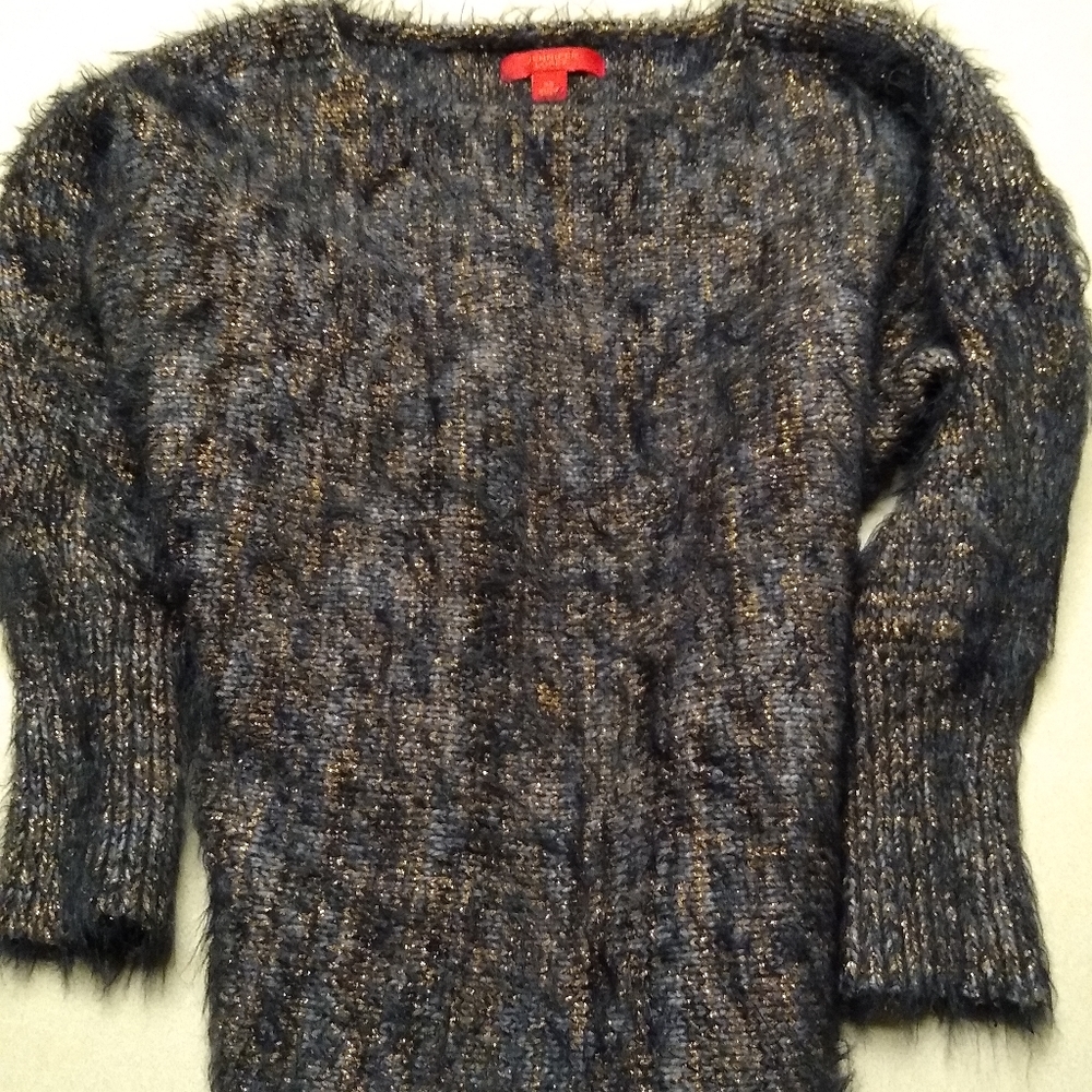 JLO Jennifer Lopez crop top sweater
